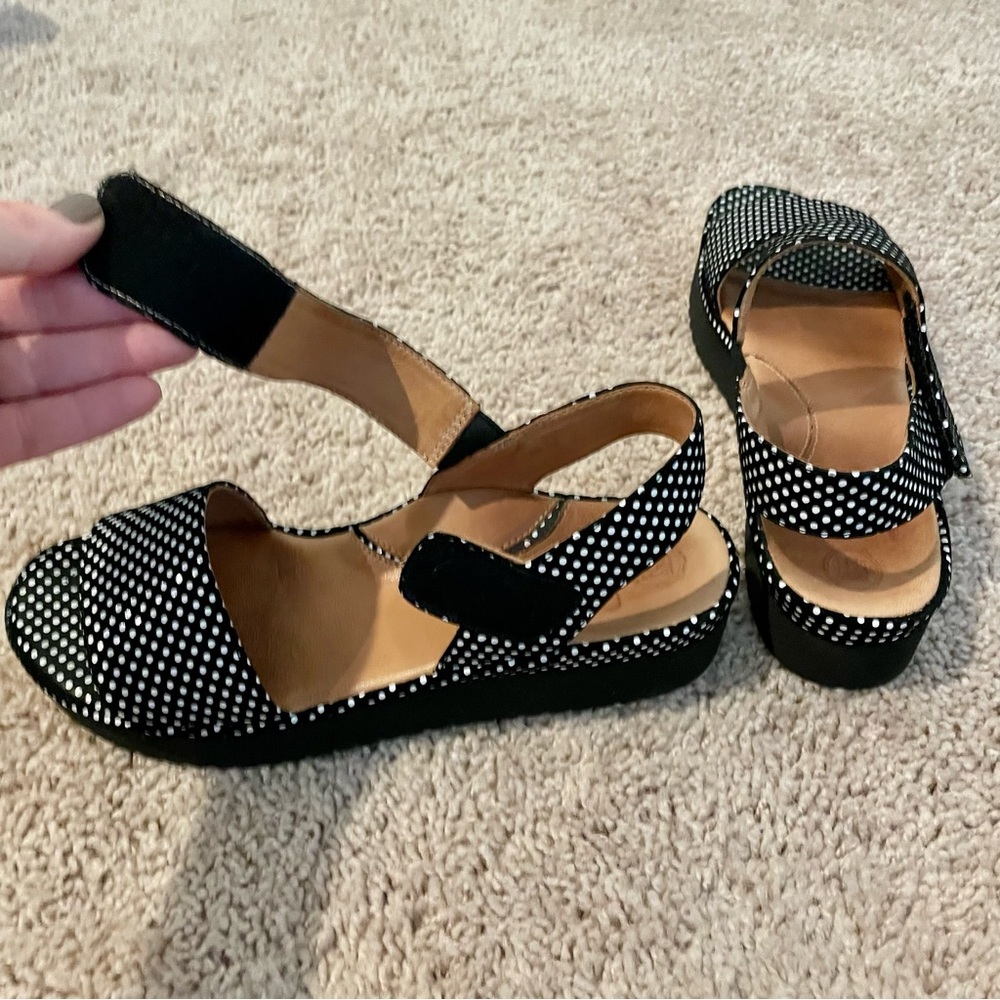 L’amour Des Pieds Abrilla Sandals leather Black polka‎ dot preppy shoes 7.5 - Picture 8 of 9